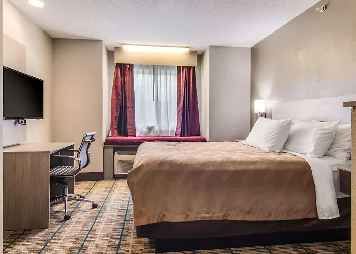 Quality Inn & Suites Grove City-Outlet Mall